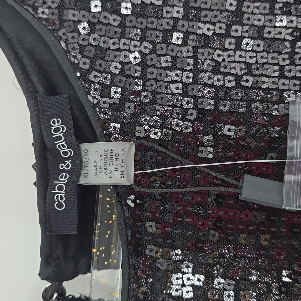 Cable & gauge black sequins top size xl - Picture 3 of 6
